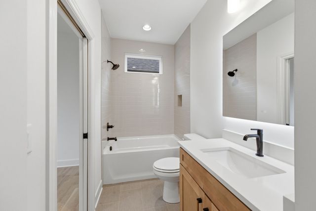 489A Sunliner Dr, Nashville, TN 37209