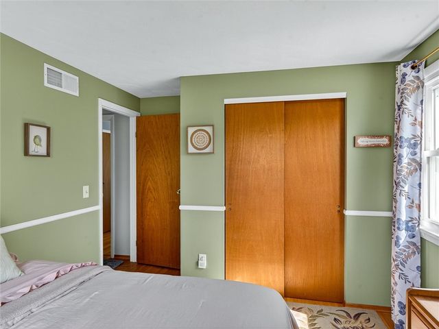 592 North Greece Road, Greece, NY 14468