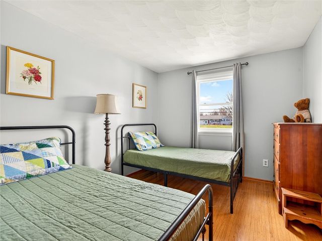 592 North Greece Road, Greece, NY 14468