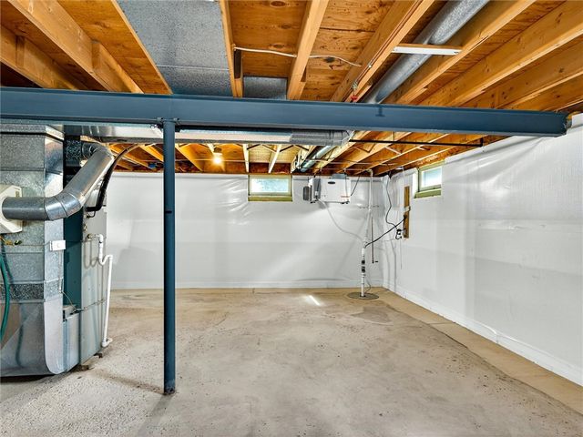 592 North Greece Road, Greece, NY 14468