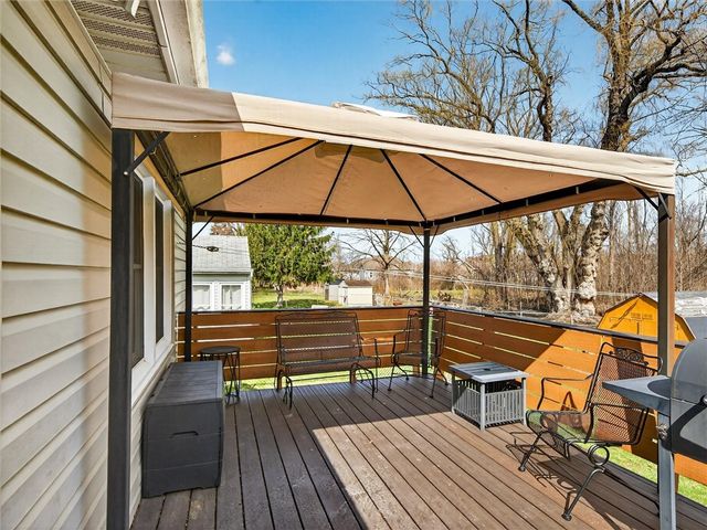 592 North Greece Road, Greece, NY 14468