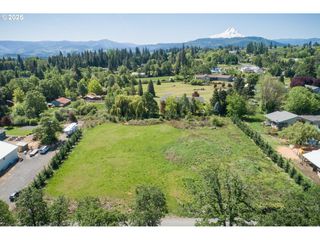 Douglas Fir Dr, Hood River, OR 97031