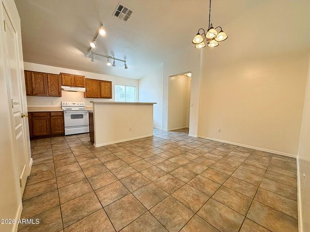 8062 N 109TH Drive, Peoria, AZ 85345