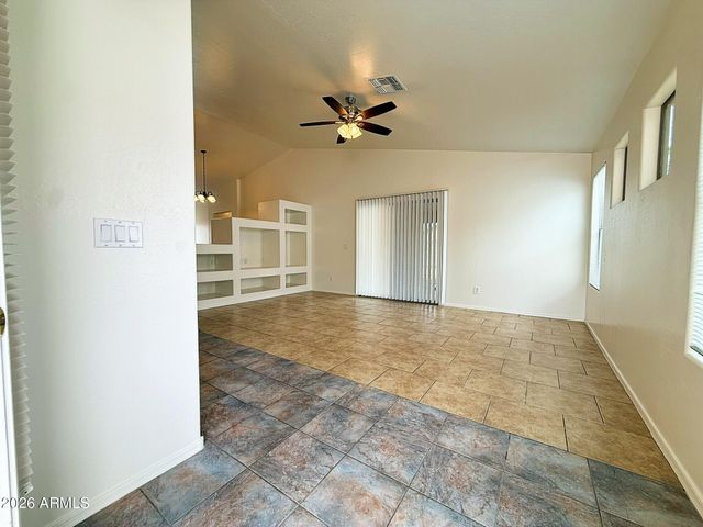 8062 N 109TH Drive, Peoria, AZ 85345