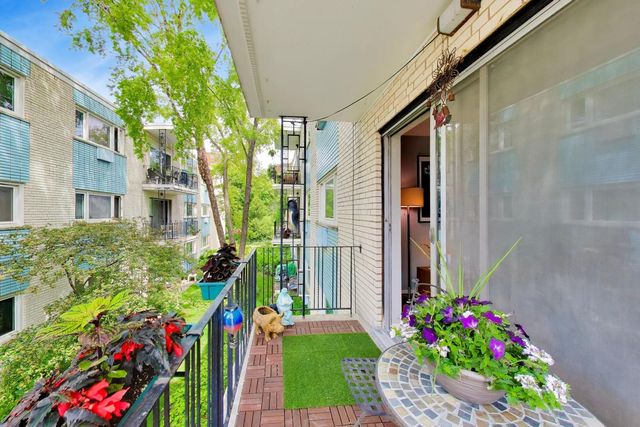 1125 W Lunt Avenue 203, Chicago, IL 60626
