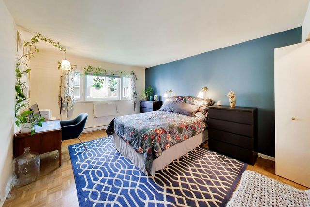 1125 W Lunt Avenue 203, Chicago, IL 60626
