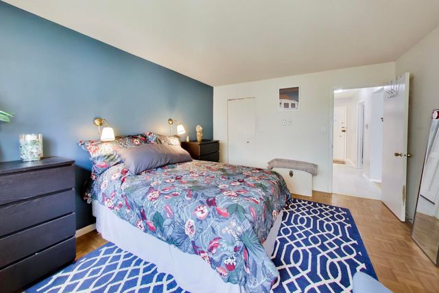 1125 W Lunt Avenue 203, Chicago, IL 60626