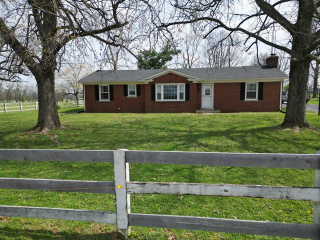 1116 Hedden Road, Versailles, KY 40383