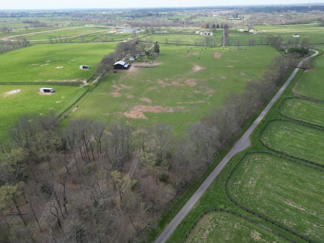 1116 Hedden Road, Versailles, KY 40383