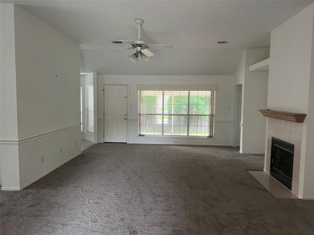 209 Bryce Canyon DR, Cedar Park, TX 78613
