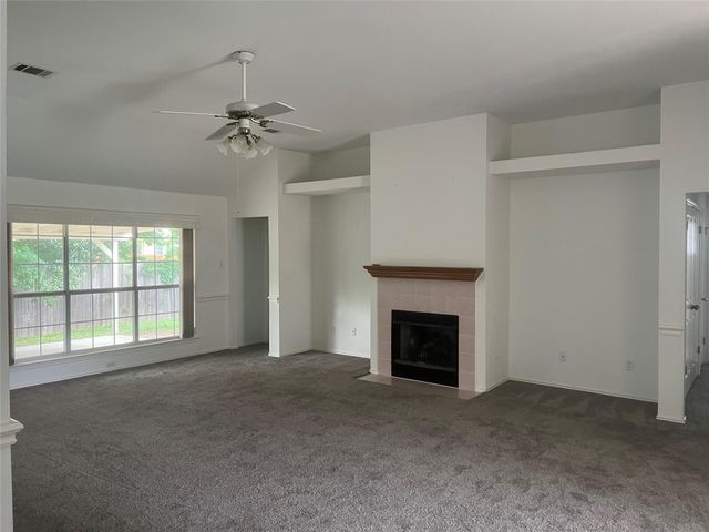 209 Bryce Canyon DR, Cedar Park, TX 78613