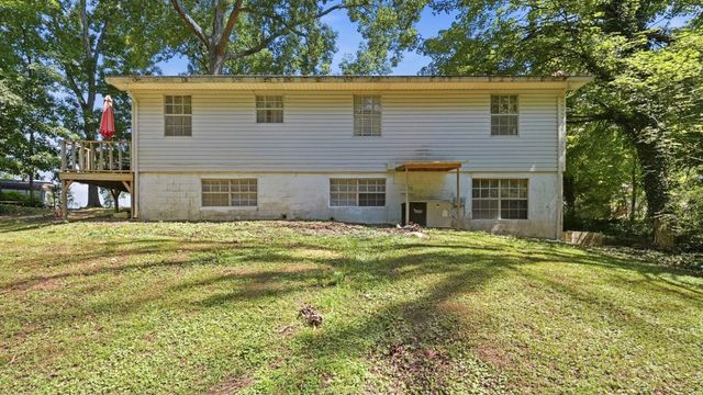 2462 Oak Circle, SW, Cleveland, TN 37311