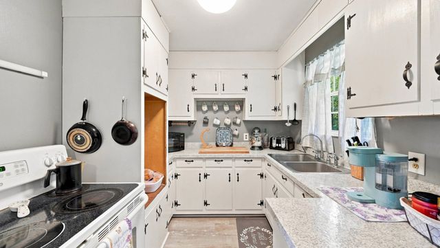 2462 Oak Circle, SW, Cleveland, TN 37311