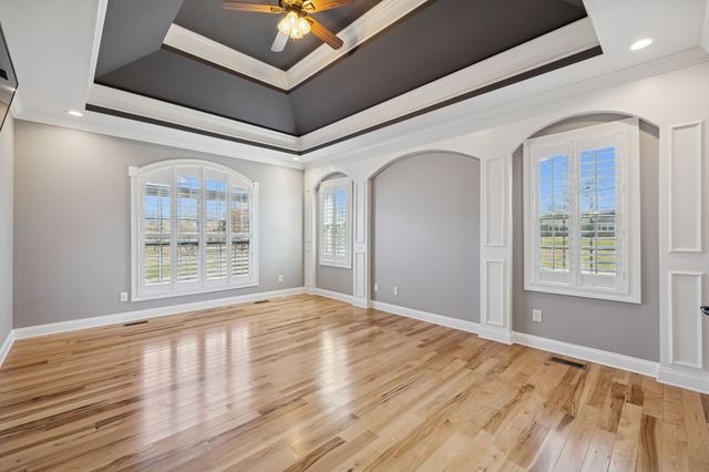 348 W Lee Etta Dr, Gallatin, TN 37066