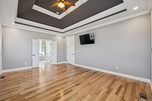 348 W Lee Etta Dr, Gallatin, TN 37066