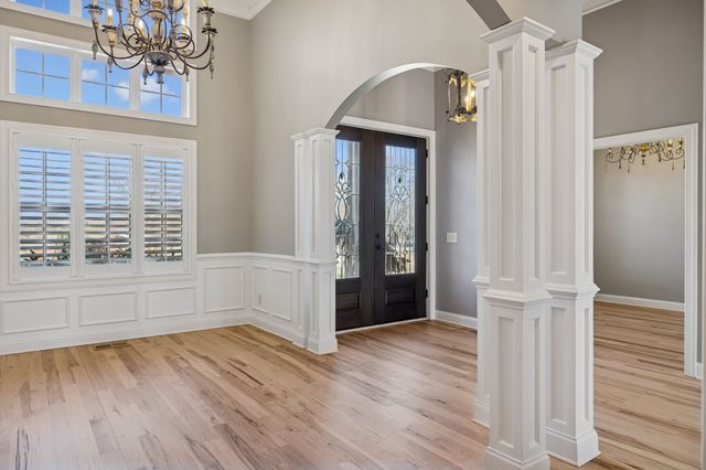 348 W Lee Etta Dr, Gallatin, TN 37066