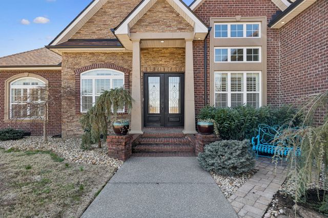 348 W Lee Etta Dr, Gallatin, TN 37066