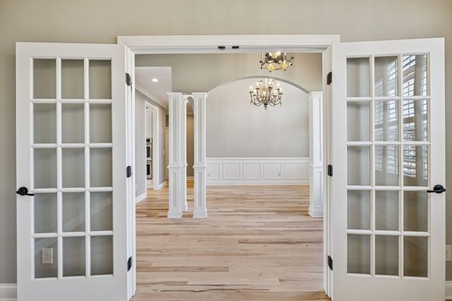 348 W Lee Etta Dr, Gallatin, TN 37066