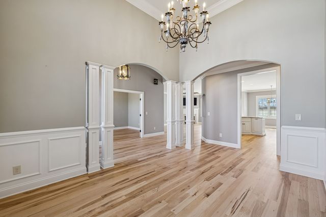 348 W Lee Etta Dr, Gallatin, TN 37066