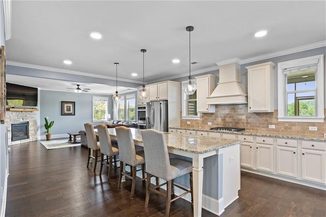 7715 Tiberon Parkway, Cumming, GA 30028