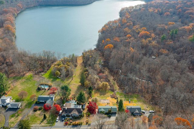 21 N Gate Road, Carmel, NY 10512