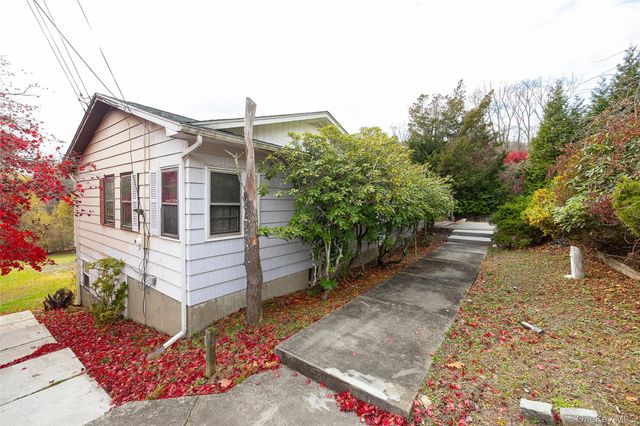 21 N Gate Road, Carmel, NY 10512