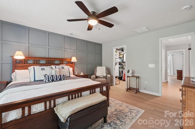 4818 Fonthill Lane, Charlotte, NC 28210