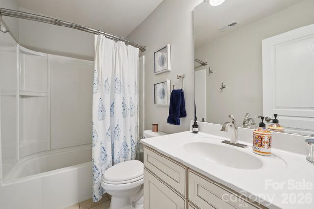 4818 Fonthill Lane, Charlotte, NC 28210