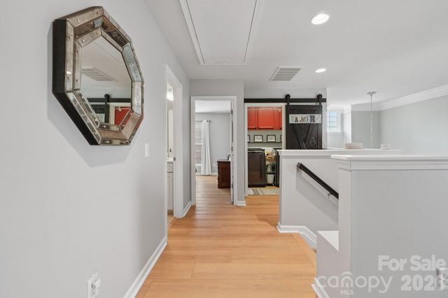 4818 Fonthill Lane, Charlotte, NC 28210