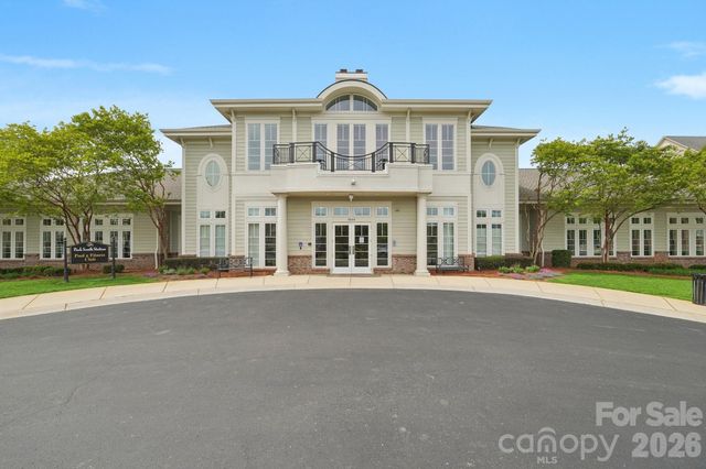 4818 Fonthill Lane, Charlotte, NC 28210