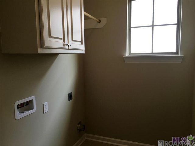 3143 Cypress View Ln, Baton Rouge, LA 70810