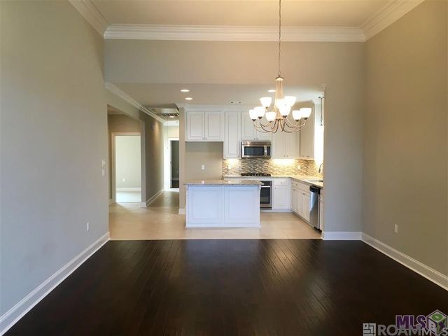 3143 Cypress View Ln, Baton Rouge, LA 70810