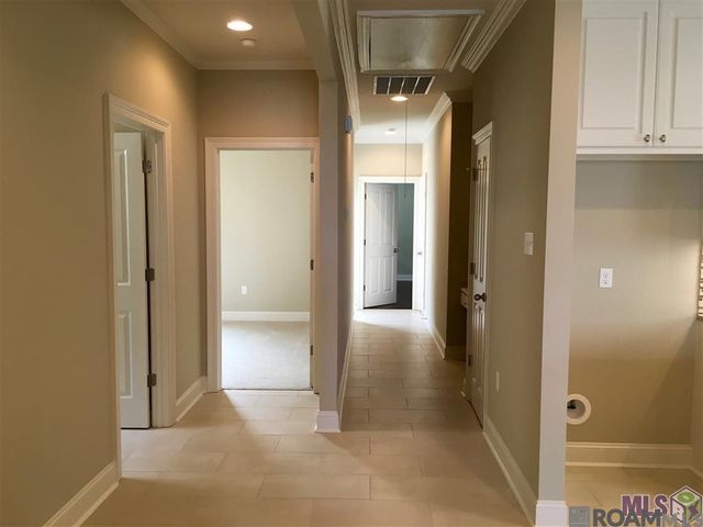 3143 Cypress View Ln, Baton Rouge, LA 70810