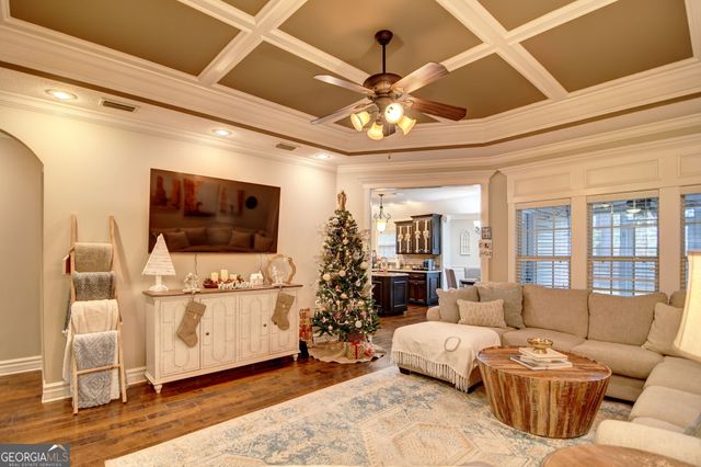 3987 Taylor Way, Valdosta, GA 31605