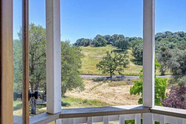 3600 Gold Country Dr, El Dorado, CA 95623