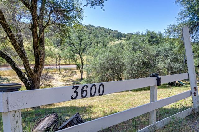 3600 Gold Country Dr, El Dorado, CA 95623