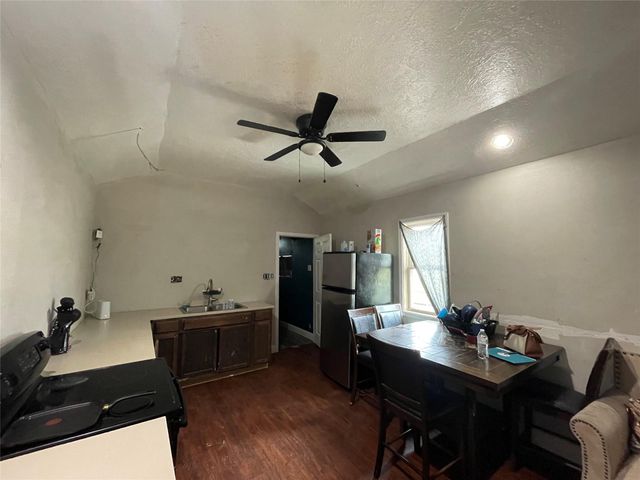 182 Road 5101, Cleveland, TX 77327