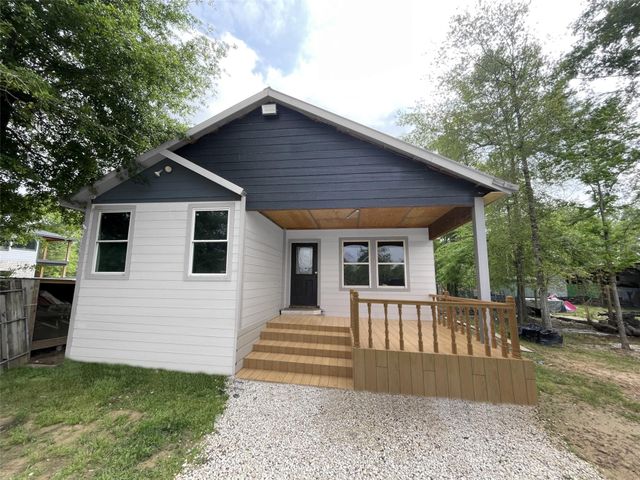 182 Road 5101, Cleveland, TX 77327