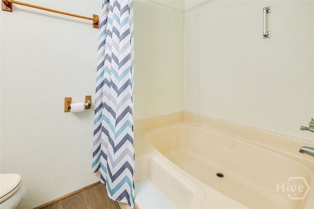 205 Oak Drive, Bloomingdale, GA 31302