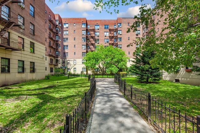 4489 Broadway Apt 6C, New York City, NY 10040