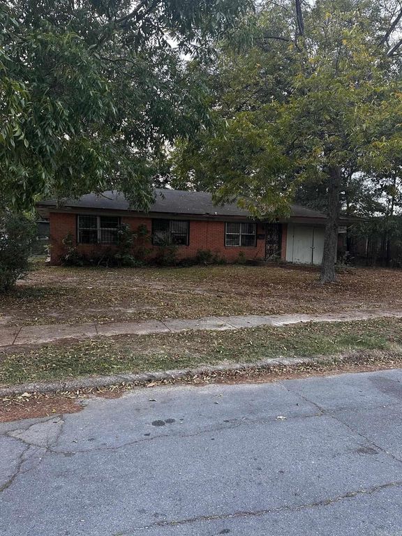 2602 Shady Grove, Pine Bluff, AR 71603