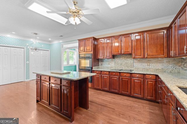 285 Innisbrook Way, Fayetteville, GA 30214