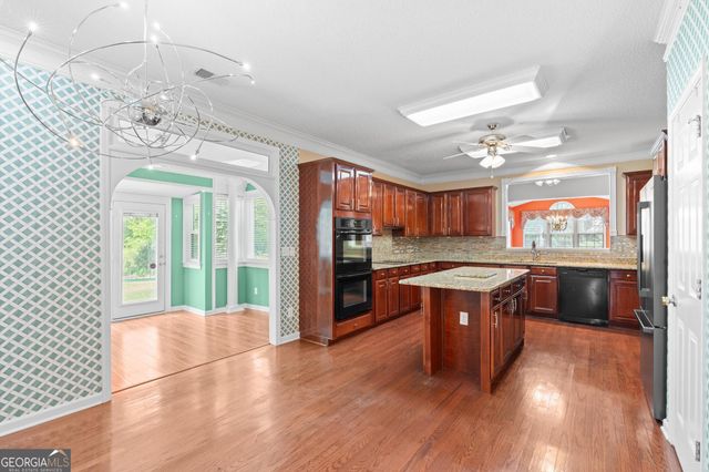 285 Innisbrook Way, Fayetteville, GA 30214