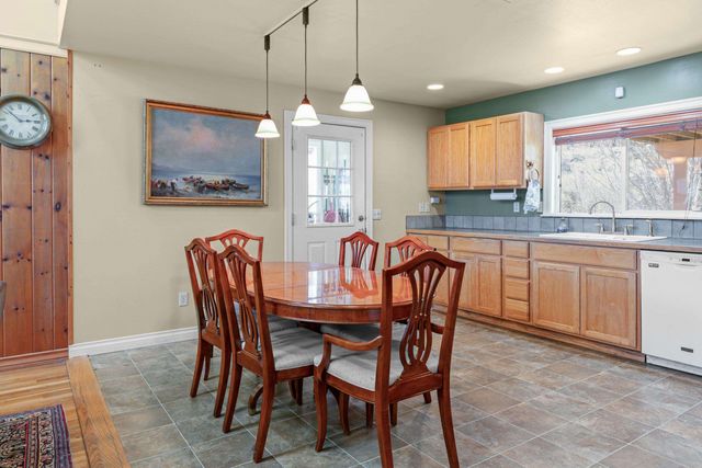 6721 W Greenwood Rd, Spokane, WA 99224