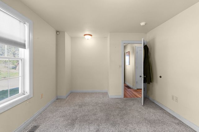 6721 W Greenwood Rd, Spokane, WA 99224