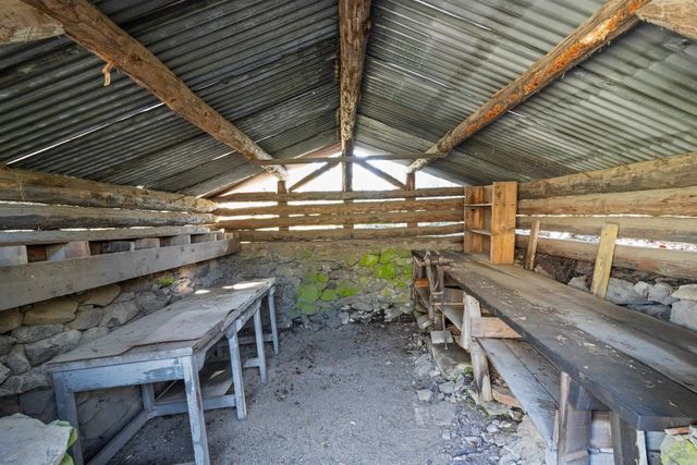 6721 W Greenwood Rd, Spokane, WA 99224