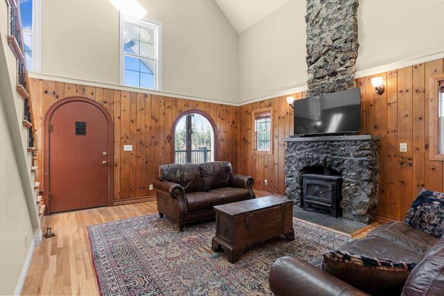 6721 W Greenwood Rd, Spokane, WA 99224