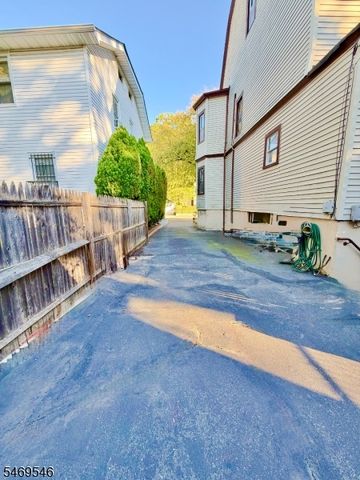 361 Halsted St, East Orange City, NJ 07018