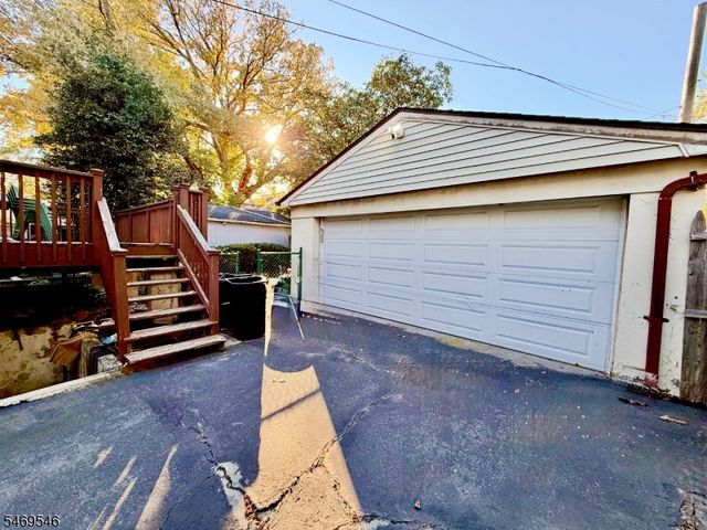 361 Halsted St, East Orange City, NJ 07018