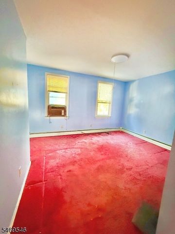 361 Halsted St, East Orange City, NJ 07018